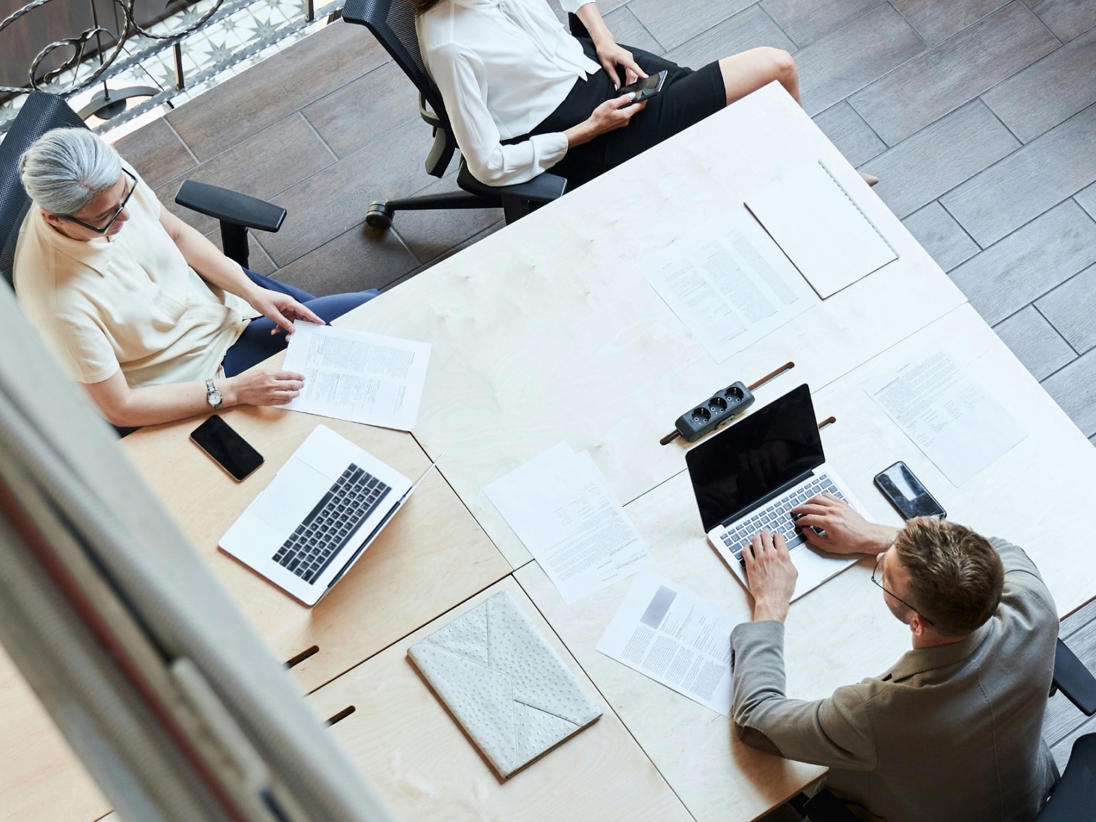 Rillion automatise la gestion des bons de commande en entreprise